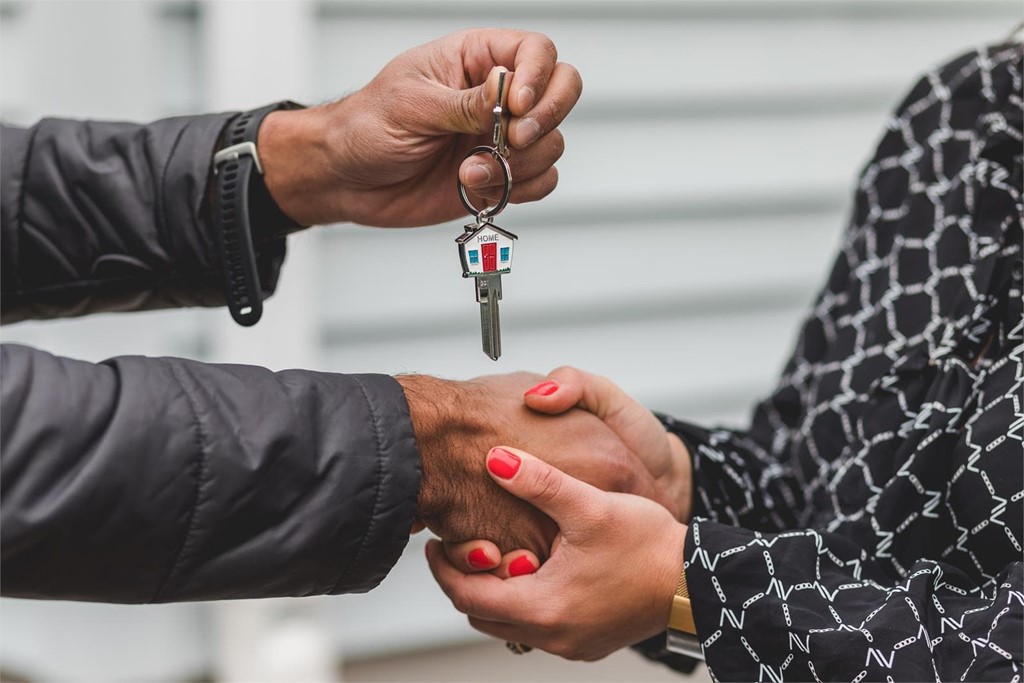 ¡Recupera tu vivienda en solo 48 horas con Desokupa Ibérica! 